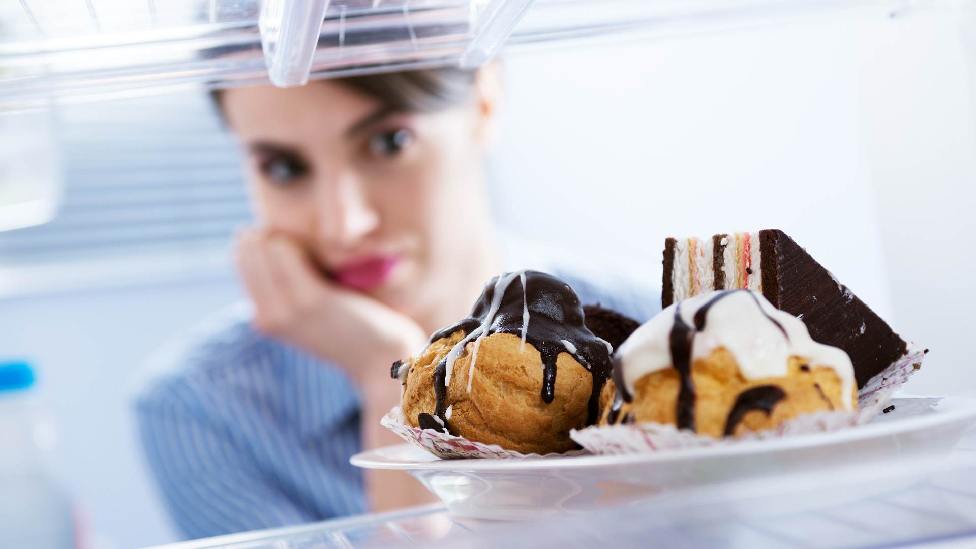 Decoding Your Cravings: What Your Body is Really Trying to Tell You